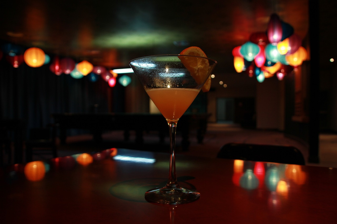 Top 5 Cocktail Lounges in West Vancouver